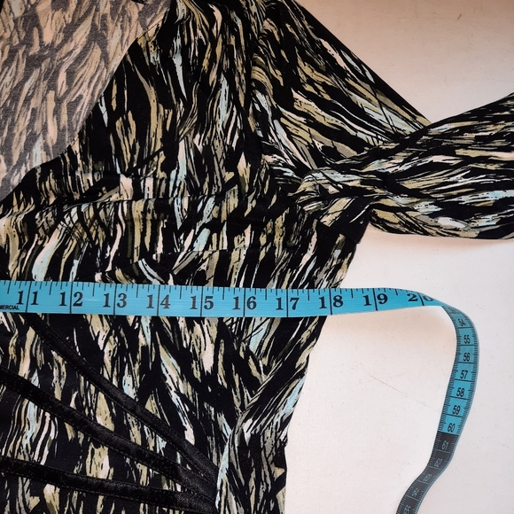 Connected abstract ikat print wrap midi dress 10 - Picture 11 of 13